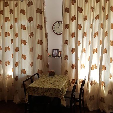 Абазинская 35 Sukhumi Exterior foto