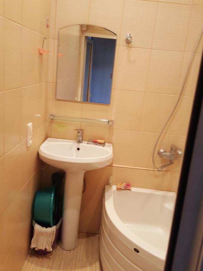 Абазинская 35 Sukhumi Exterior foto