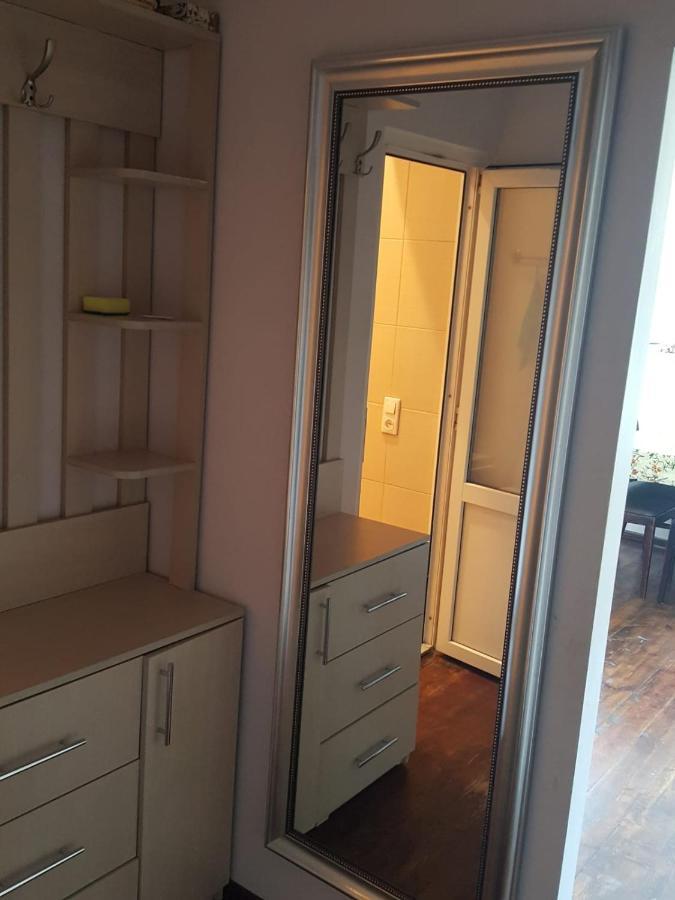 Абазинская 35 Sukhumi Exterior foto